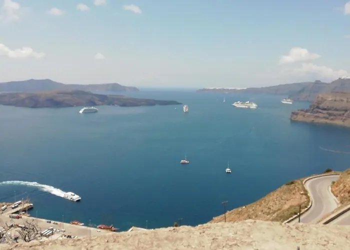 Poudras Amazing View Caldera